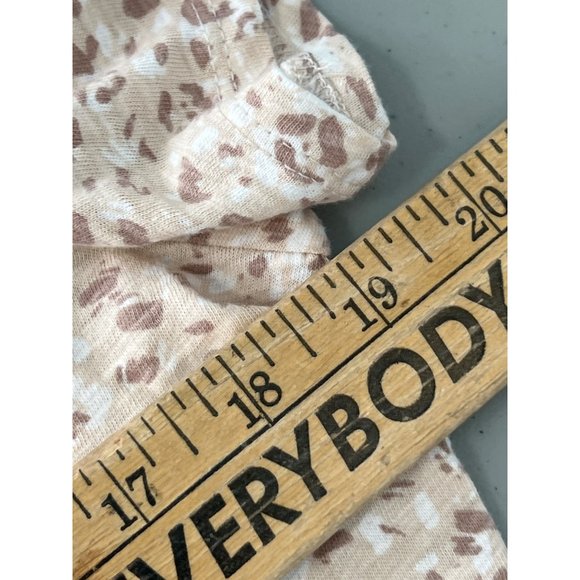 Old Navy Everywear V-Neck T-Shirt Women L Animal Print Tee Cotton Summer Relaxed - Picture 7 of 9